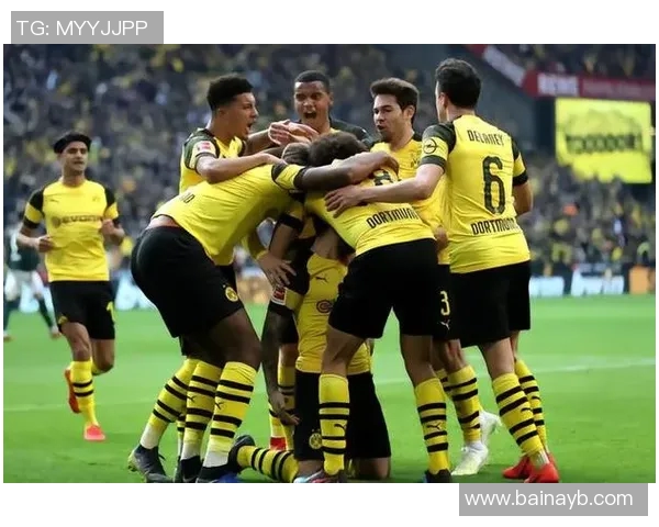 多特蒙德与斯图加特激战在即谁能在德甲赛场上笑到最后