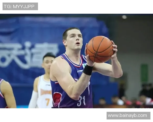 山东与天津邀请赛精彩对决展现篮球魅力引发球迷热情期待 山东与天津邀请赛精彩对决展现篮球魅力引发球迷热情期待