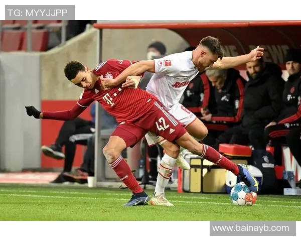 法甲精彩对决波尔多主场迎战里尔争夺三分荣耀 法甲精彩对决波尔多主场迎战里尔争夺三分荣耀