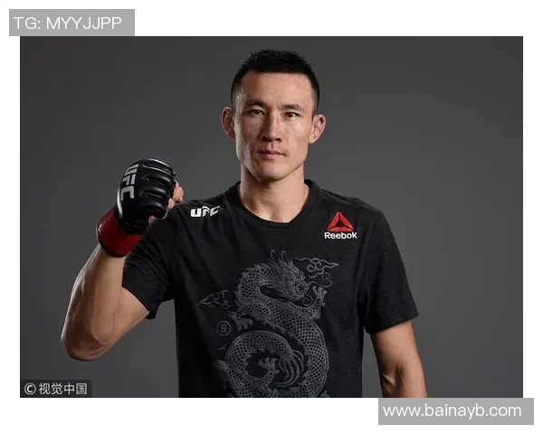 王冠与卡萨雷斯的巅峰对决谁能赢得荣耀与胜利 王冠与卡萨雷斯的巅峰对决谁能赢得荣耀与胜利