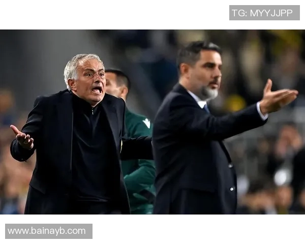 穆里尼奥怒斥欧足联争议判罚罗马被点球淘汰引发热议