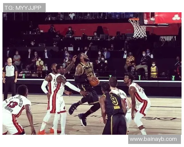 2020年10月1日湖人与热火精彩对决回放全程回顾与赛后分析 2020年10月1日湖人与热火精彩对决回放全程回顾与赛后分析